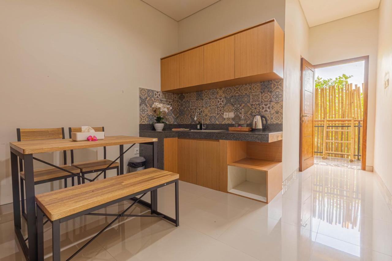 Candra Loka Studio & Apartment By The Loka 科洛布坎 外观 照片