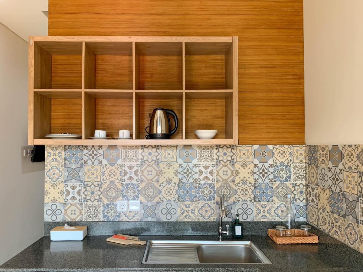Candra Loka Studio & Apartment By The Loka 科洛布坎 外观 照片