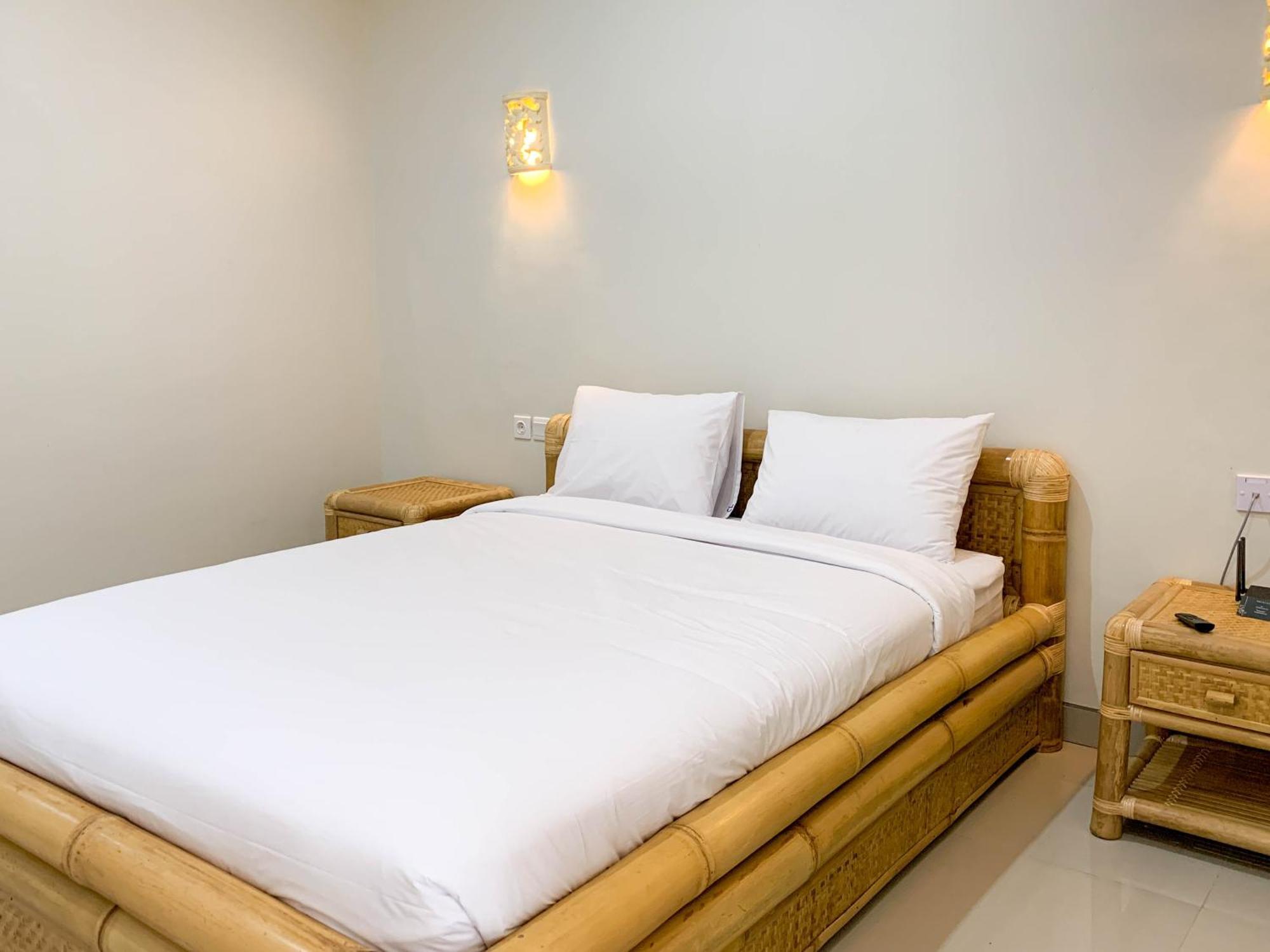 Candra Loka Studio & Apartment By The Loka 科洛布坎 外观 照片